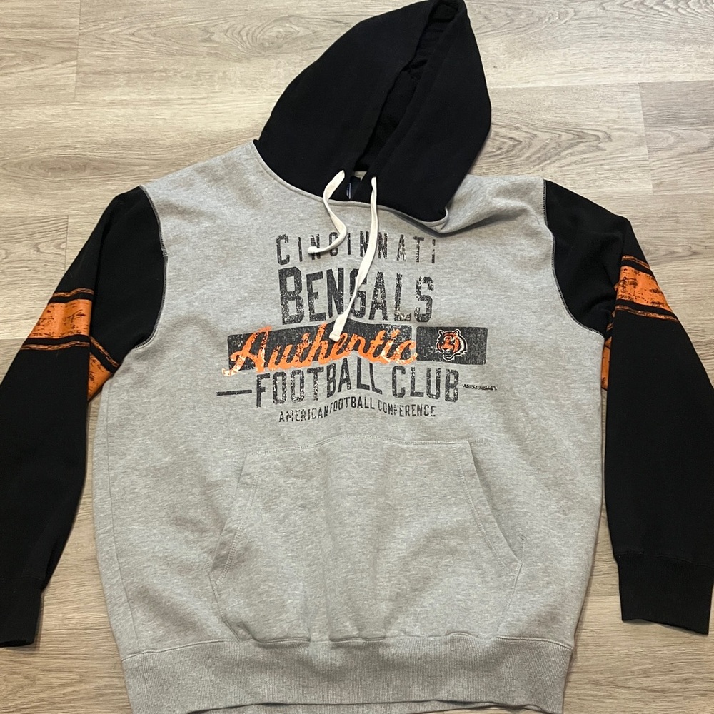 NFL Cincinnati Bengals Gray and Black Hoodie